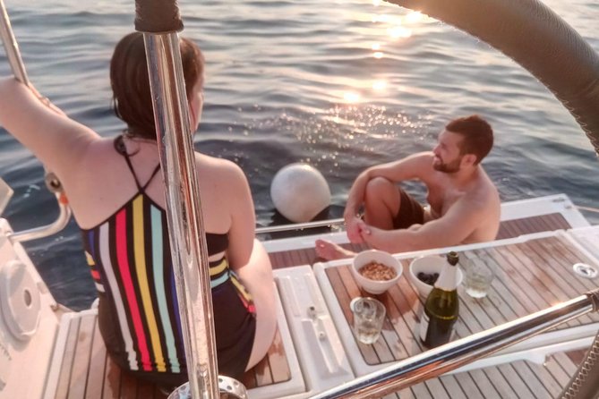 1h Refreshing Sailing Tour in Barcelona with Open Bar & Snacks - Port Olimpico check-in: easy to reach, built for a smooth start