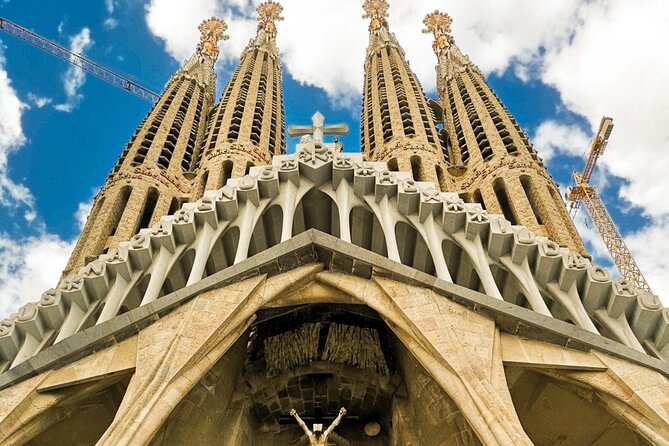 2-Day Tour: Gaudi & Sagrada Familia + Montserrat & Winery - Day 1 in Barcelona: Plaça Reial, Boqueria, and Picasso coffee