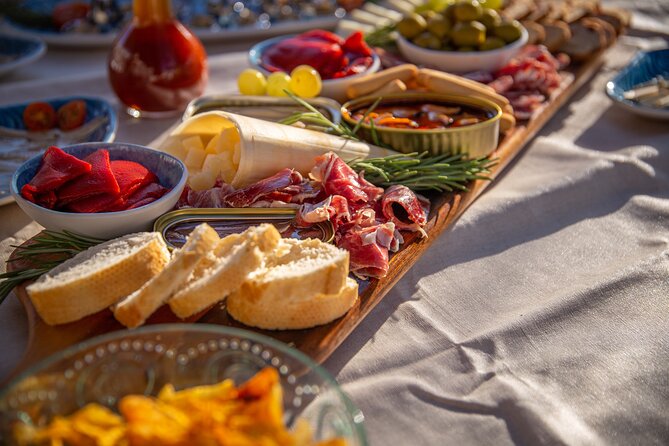 A 2 hours Local Tapas and sailing adventure in Barcelona - From Marina Vela out to Barcelona’s best angles