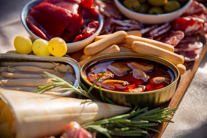 A 2 hours Local Tapas and sailing adventure in Barcelona - Who this Barcelona tapas sailing fits best