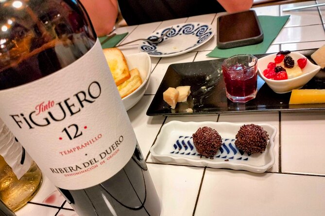 A Taste of Catalan Elegance: Private Wine Tasting in Barcelona - The Wine Bar Moment With Joan: Four Wines, Cheese, and Chocolate