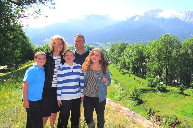 Andorra, France and Spain Day Tour with 2 Guides and Hotel Pickup - Bourg-Madame and Enveitg: border photos and a village breather