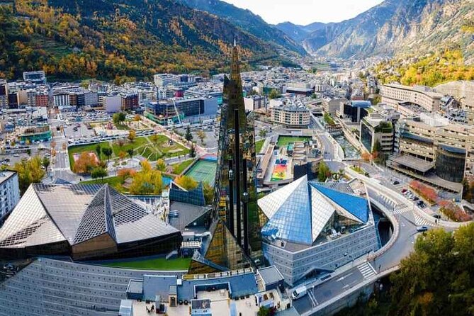 Andorra, France & Spain: 3 Countries in One Day from Barcelona - The coach ride to the Pyrenees: comfort tips for a long day