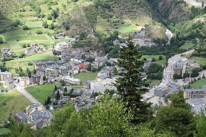 Andorra Tour - Ski-resort scenery and architecture: what you’ll notice most