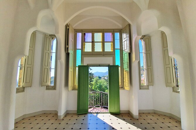 Antoni Gaudí's Torre Bellesguard: A treasure to discover - The terrace views: Barcelona rooftops, sky, and a deserved breather