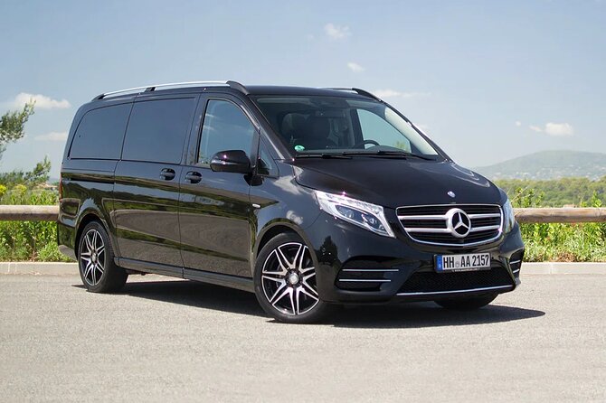 Arrival by Luxury Van Barcelona Airport BCN to Barcelona City - From El Prat to your door, without the taxi math