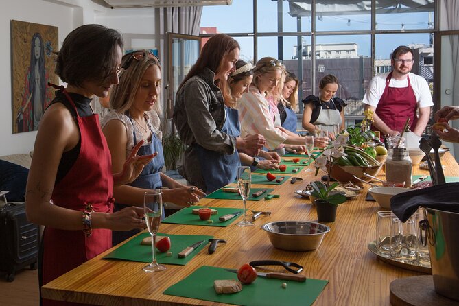 Authentic spanish tapas cooking class in barcelona - Who should book this tapas cooking class, and who might not love it