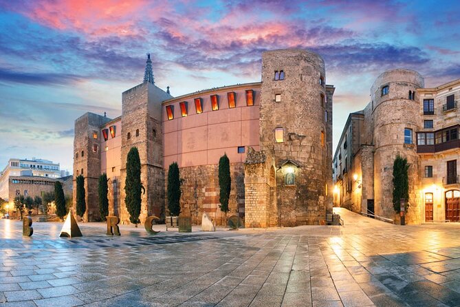 Barcelona 1.5h Private Old Town, Gothic & Ramblas Walking Tour - Las Ramblas, then a quick pivot to the Cathedral area