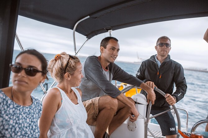 Barcelona 1-hour Boat Trip with Cava and Snacks - Who This Private Barcelona Boat Trip Fits Best