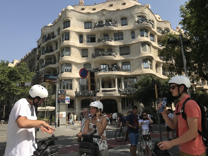 Barcelona: 2.5-Hour Gaudí Segway Tour - Who this tour suits best, and who should choose something else
