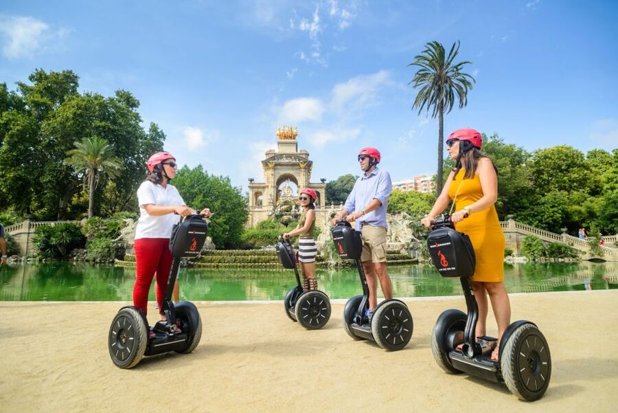 Barcelona: 2,5hr Art of Gaudí Segway Tour - Key highlights to know before you book