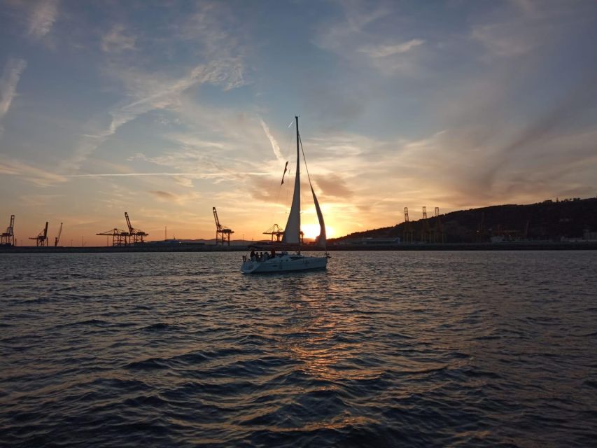 Barcelona: 2-Hour Private Sunset Sailing Experience - Port Olimpic meeting and the short safety briefing