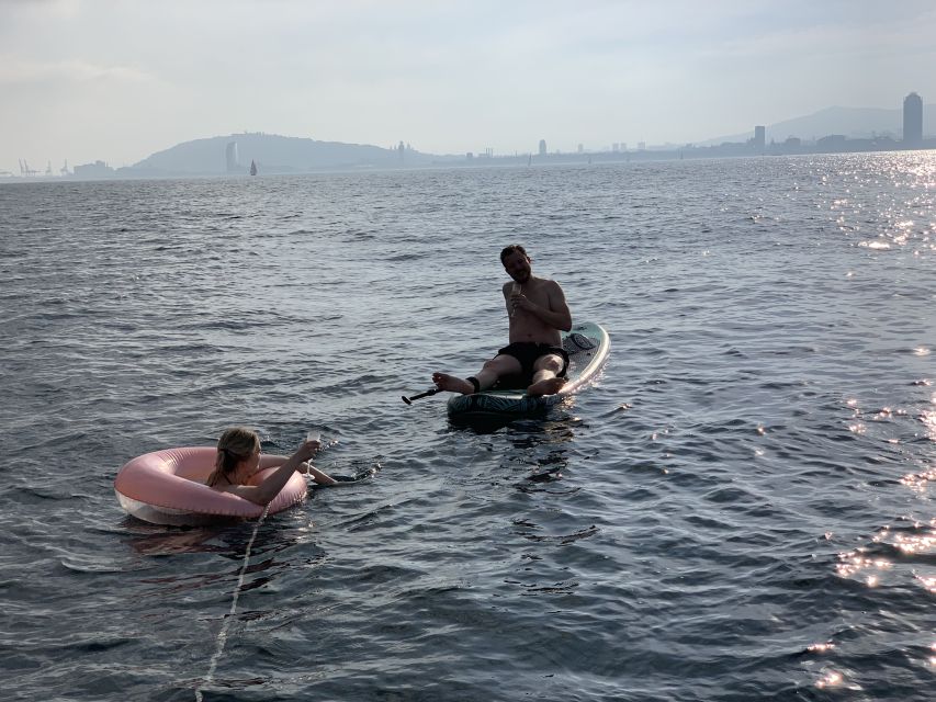 Barcelona: 2-Hour Sailboat Tour with Paddle Boarding - Who this tour suits best in Barcelona