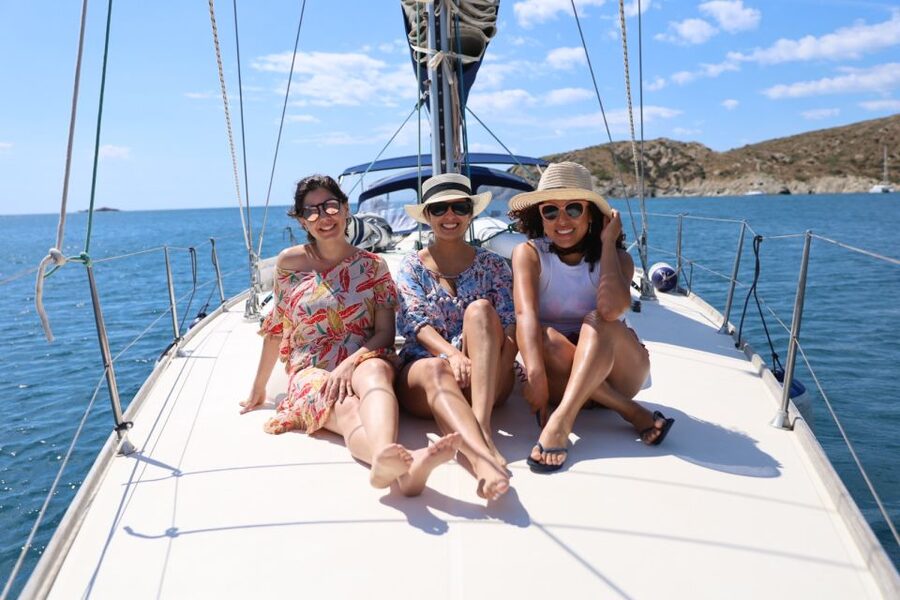 Barcelona 2h private sailing tour for 11 with local Skipper - Steering time, Bluetooth music, and photos that actually feel fun