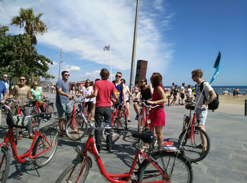 Barcelona: 3-Hour Bike Tour with Spanish Tapas - Ciutat Vella on Two Wheels: Parc de la Ciutadella as Your Mid-Tour Reset
