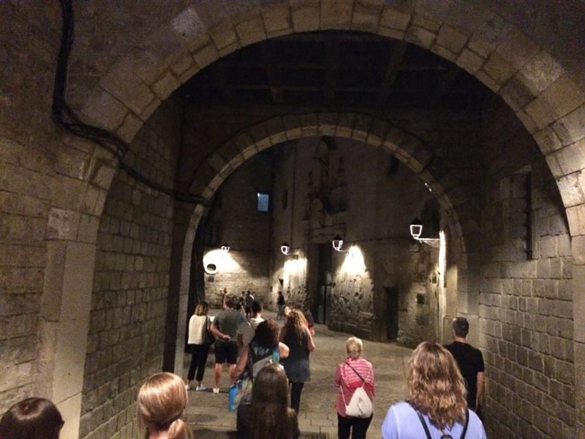 Barcelona: 3-Hour Esoteric, Spiritual & Historical Tour - Gothic Quarter layers: from Roman Barcino to medieval Barcelona
