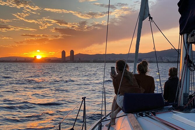 Barcelona 3-hour Private Boat Trip - What’s included, and why the price can make sense