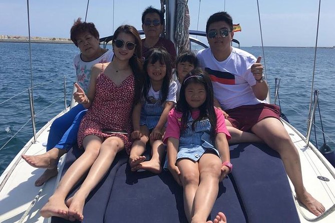 Barcelona 3-hour Private Boat Trip - Who this private boat trip fits best