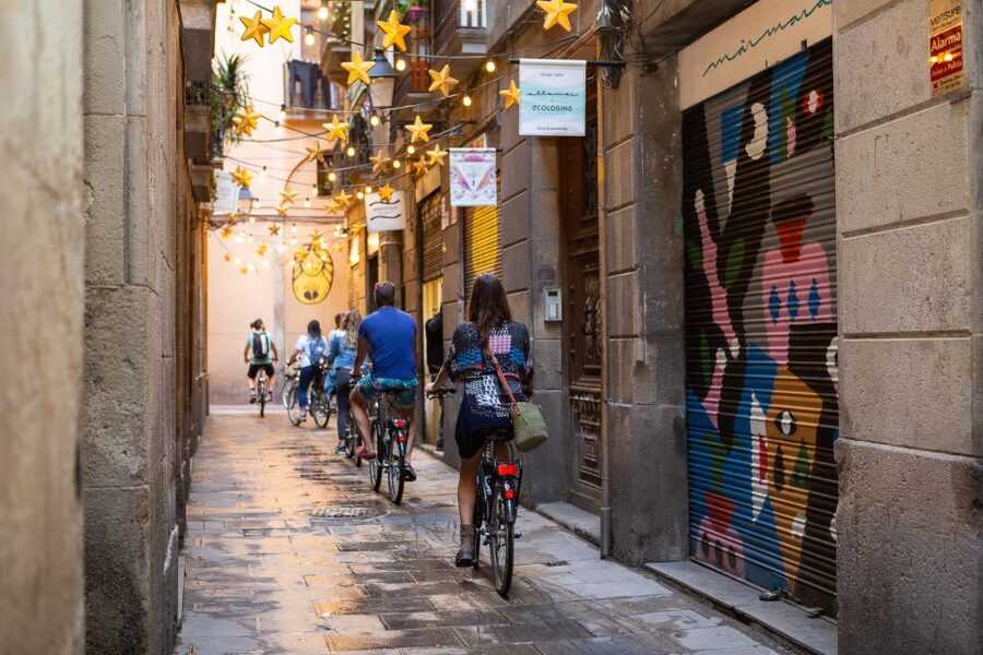 Barcelona: 4-Hour Off-the-Beaten-Track Small Group Bike Tour - Small group biking that makes the city feel manageable