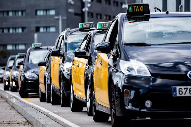 Barcelona Airport to Cruise Port Private Transfers - Finding your driver fast, even when the airport feels endless