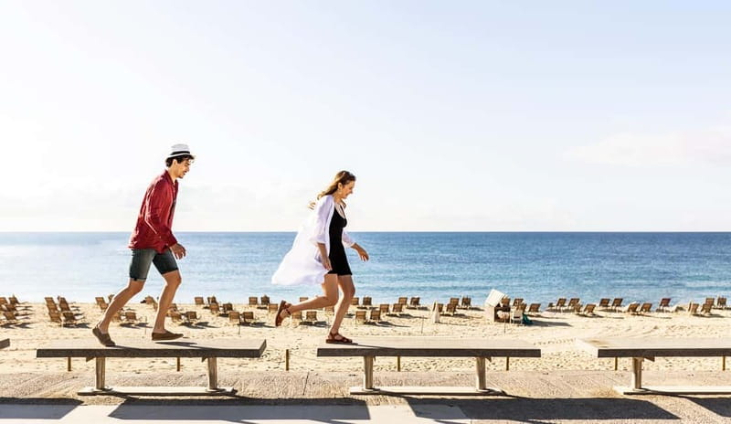 Barcelona: Beach Photoshoot - Barcelona Beach Photoshoot: why a pro session beats solo selfies