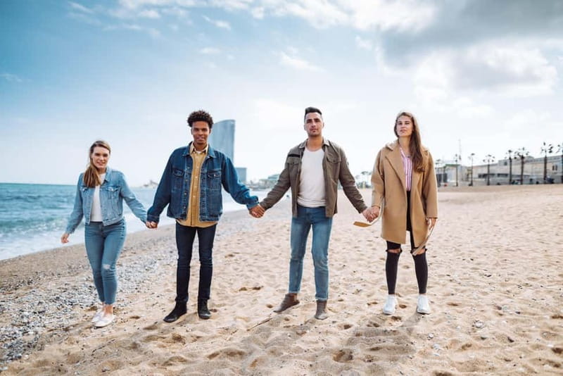 Barcelona: Beach Photoshoot - Who this Barcelona beach photoshoot suits best