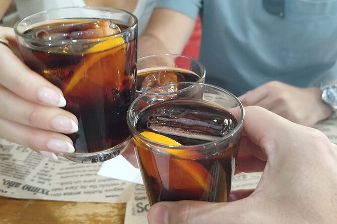 Barcelona Bike And Food Experience - Born and La Ribera, narrow lanes and the Santa Caterina market