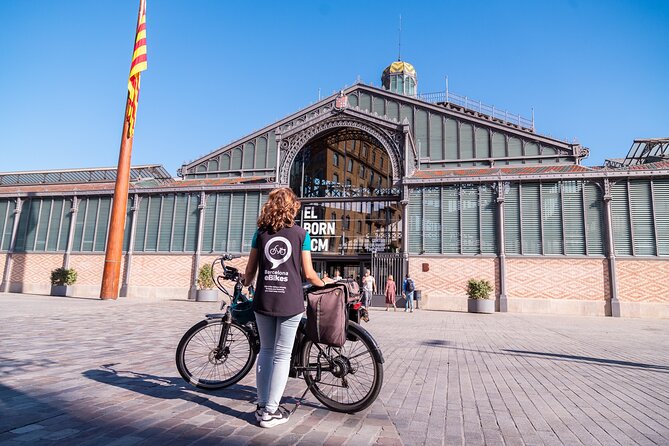 Barcelona Bike tour, Gaudí houses or beach bike or eBike tour - Should you book this bike tour?