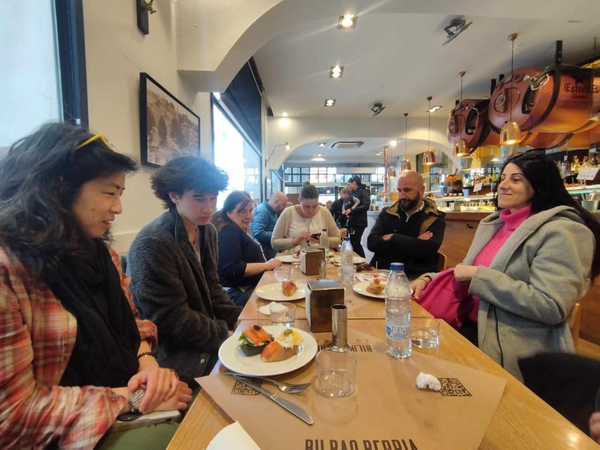 Barcelona: Boqueria Market & Barrio Gotico Street Food Tour - Santa Caterina Market stop, plus the plan when it’s closed
