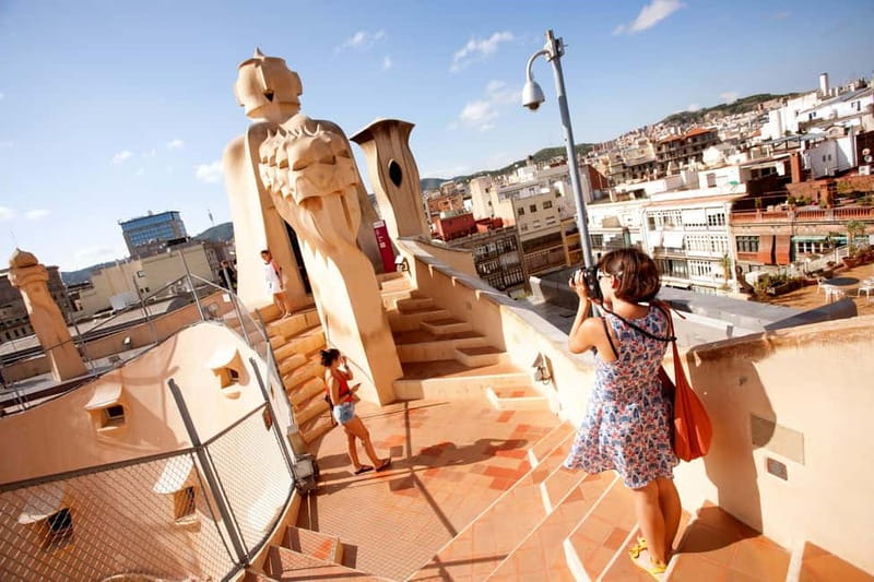Barcelona Card: 25+ Museums and Free Public Transportation - Where to Exchange Your Voucher in Barcelona