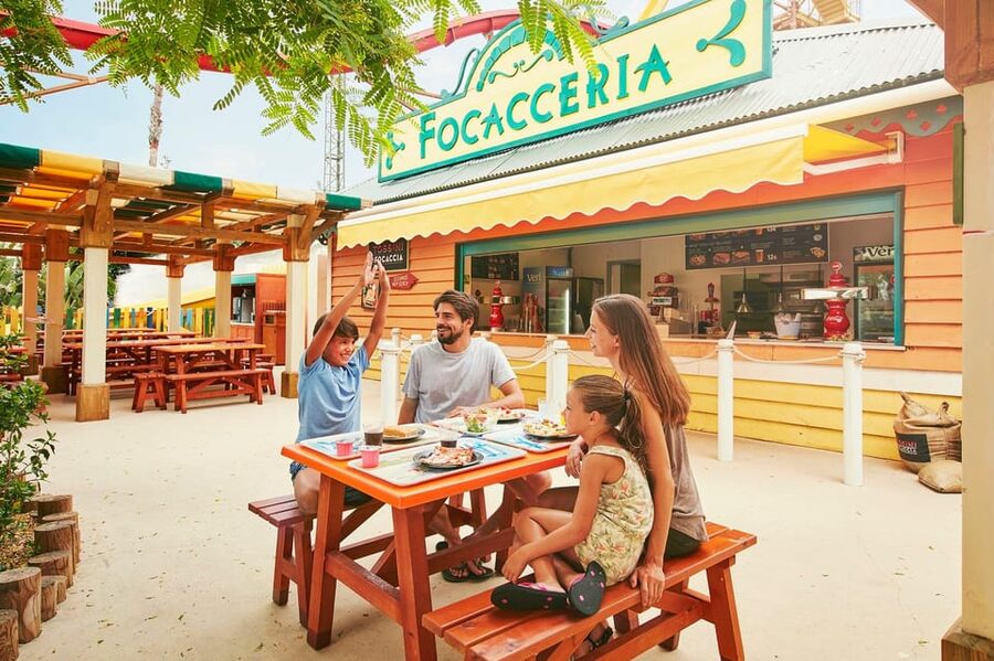 Barcelona: Caribe Aquatic Park Full-Day Ticket with Transfer - Lunch, snacks, and budgeting beyond the $77 ticket
