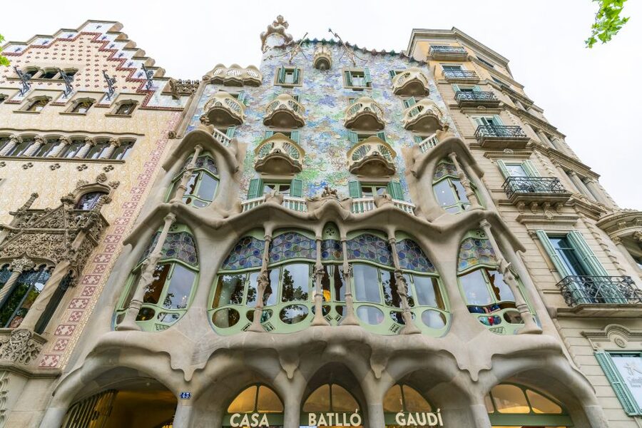 Barcelona: Casa Batlló Be The First Entry Ticket - Price and what you really get for $53