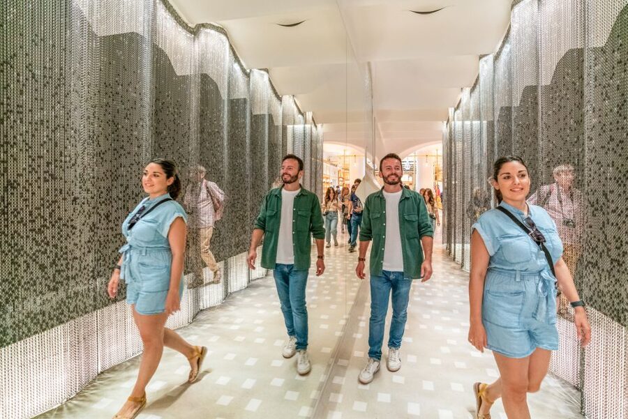 Barcelona: Casa Batlló Entry with Self-Audioguide Tour - The Gaudí Cube: the LED show that people keep talking about