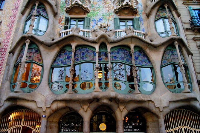Barcelona: Casa Batllo Timed Entrance Ticket with Audio Guide - What You’ll See: Façade, Design Details, and the Story Behind Them