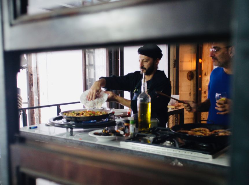 Barcelona: Catalan Paella Cooking Class - Catalan Paella in the Park Güell Zone