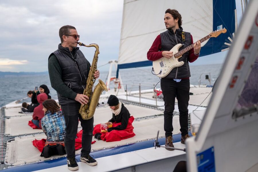 Barcelona: Catamaran Cruise with optional Live Jazz Music - Boarding at Moll de Drassanes, right by Columbus