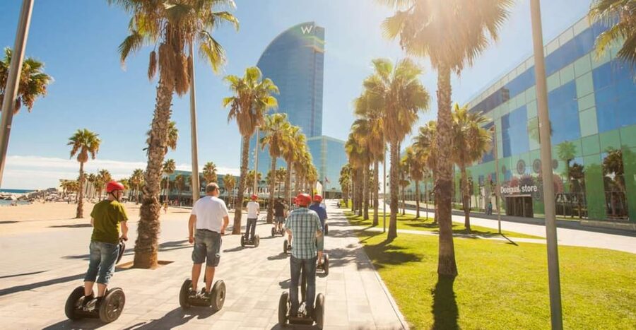 Barcelona: City Highlights Segway Tour - Meeting at Passatge de la Canadenca and getting comfortable fast