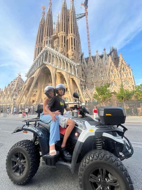 Barcelona: City Sights Electric Quad Tour - Arc de Triomf and the Neo-Mudéjar style: the photo stop that explains the city