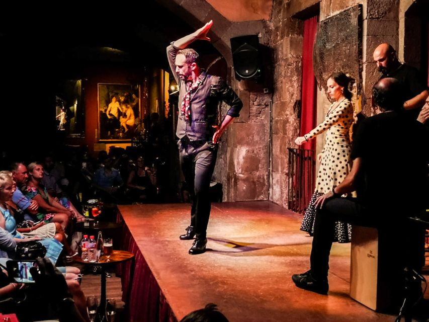Barcelona: City Tour & Flamenco Show with Wine & Tapas - Plaça Reial and the Gothic Quarter Alleys: Where Your Guide Does the Heavy Lifting