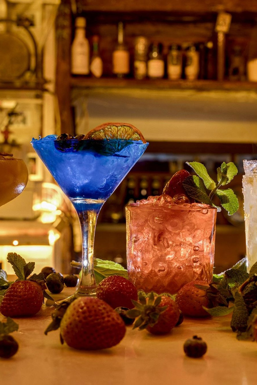 Barcelona: Cocktail Making Class with Tapas - Should you book this Barcelona cocktail making class?