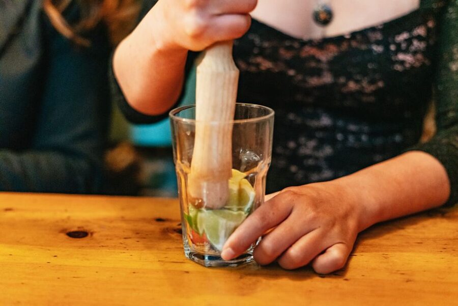 Barcelona: Cocktail Master Class by Mixologist with Tapas - Pacing, Timing, and How to Plan Your Evening