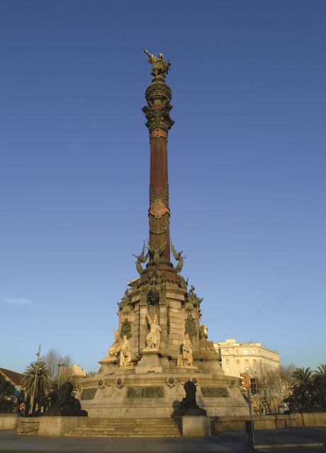 Barcelona: Columbus Monument - Finding the monument at Plaça del Portal de la Pau