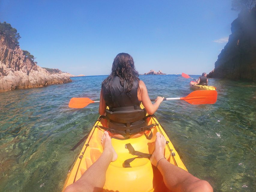 Barcelona: Costa Brava Kayaking & Snorkeling Tour with Lunch - Safety briefing and first-time kayaking confidence