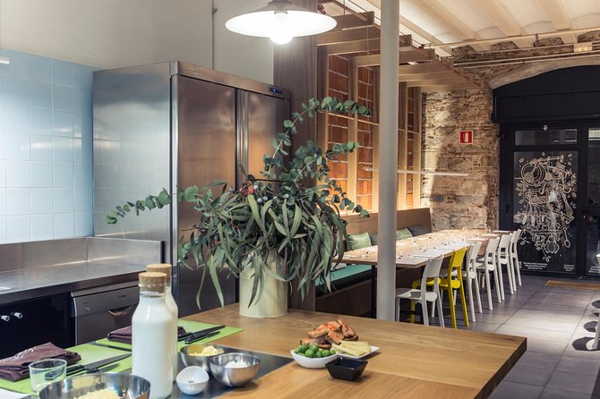 Barcelona Culinary Experience: Paella & Tapas Cooking Class - Wine, Tapas Snacks, and the Meal You Actually Eat