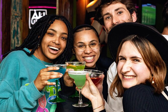 Barcelona Dark History Night Walking Tour With Drinks - Guides make or break the vibe, with names you might get