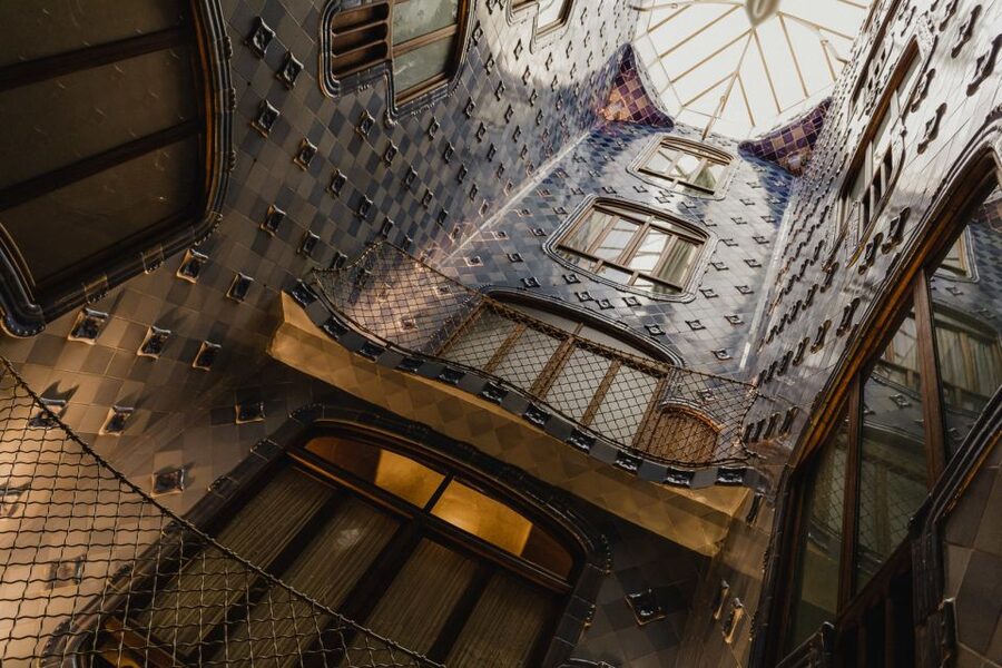 Barcelona: Discover Gaudí, Sagrada Familia, and Park Güell - The transfer moment: keeping the day moving with planned logistics