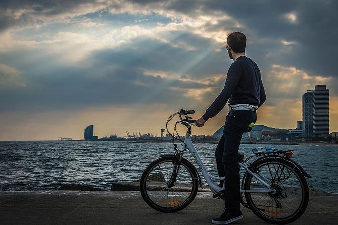 Barcelona E-Bike Photography Tour - 10:00 Start at Carrer de Cervantes, and How the Ride Stays Easy