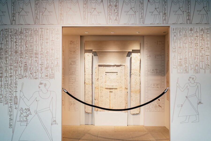 Barcelona Egyptian Museum Tickets - Sarcophagi, mummies, jewels, and amulets: how to pace your visit