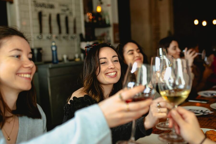 Barcelona: El Born Food Walking Tour with Tapas and Drinks - Practical tips before you go, so the tour feels smooth