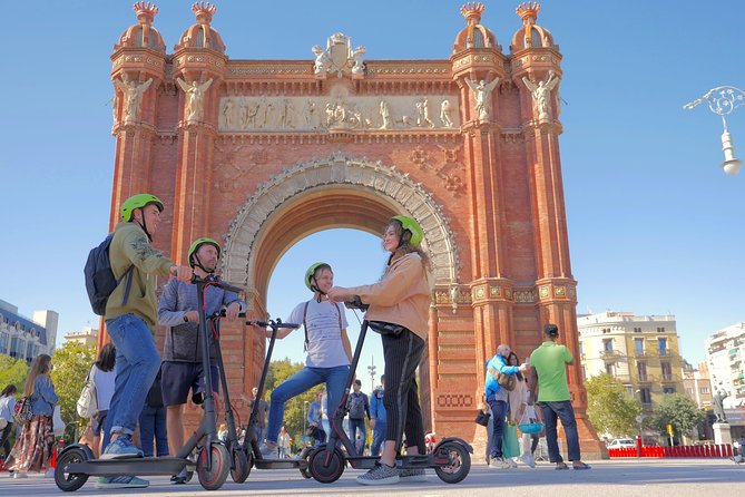 Barcelona Electric Scooter Tour - The 2-Hour Idea: A Fast Highlights Loop from Arc de Triomf to the Beach